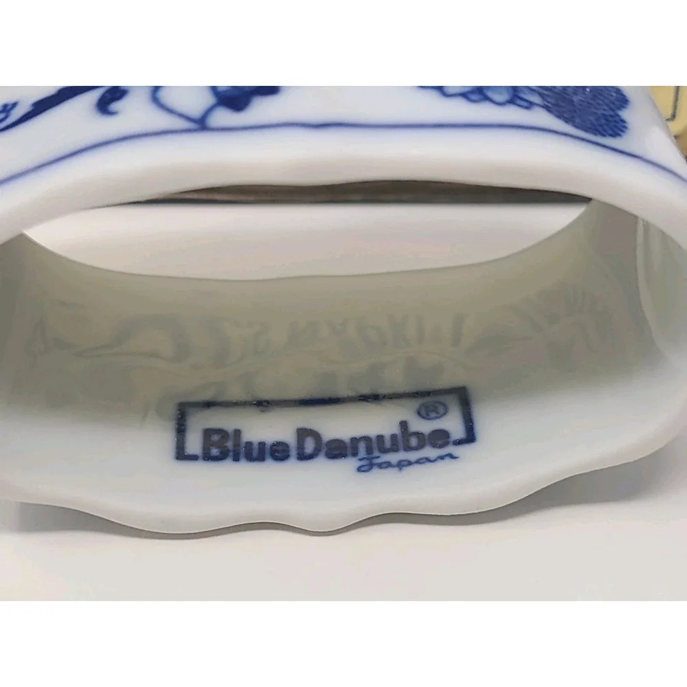 Vintage Blue Danube Onion Pattern Porcelain Napkin Rings Set of 4 Japan w/Box